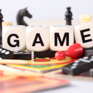 Jeux de société intergénérationnel