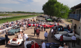 10ème rassemblement véhicules anciens - Hippodrome