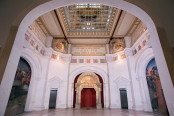 Hiéron Museum, salle centrale