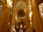 Basilique intérieur transept