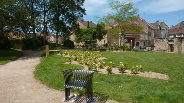Vue Jardin Saint-Hugues 1